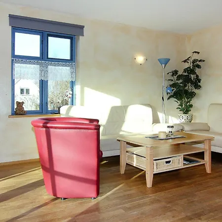 In With Garden, Cleaning Included
