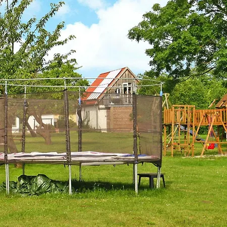 In With Garden, Cleaning Included 펜션